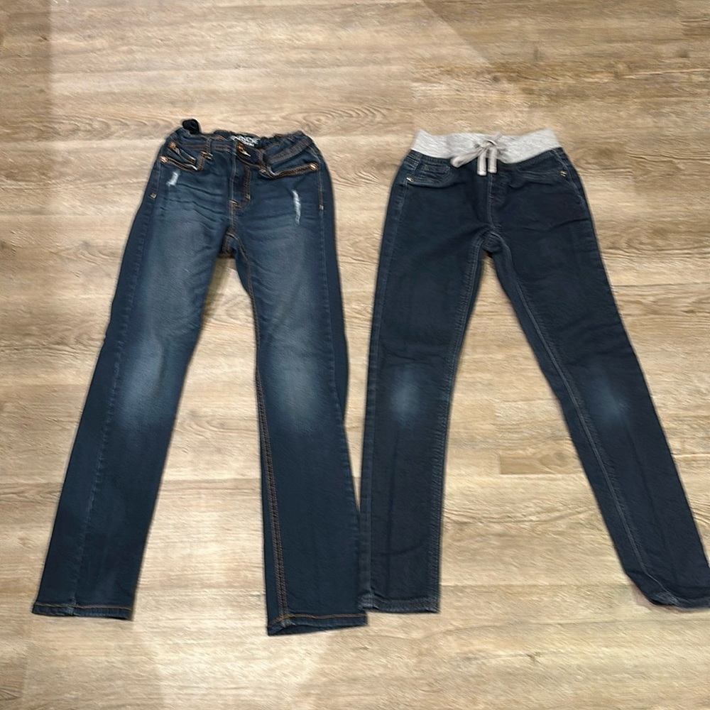 2 pair of girls jeans size 10. Justice leggings and Jordache premium.